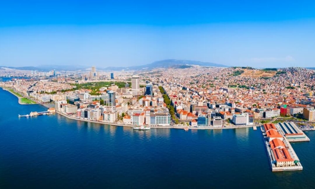 İzmir SEO uzmanlarıyla web sitenizin Google sıralamasını yükseltin ve hedef kitlenize daha kolay ulaşın