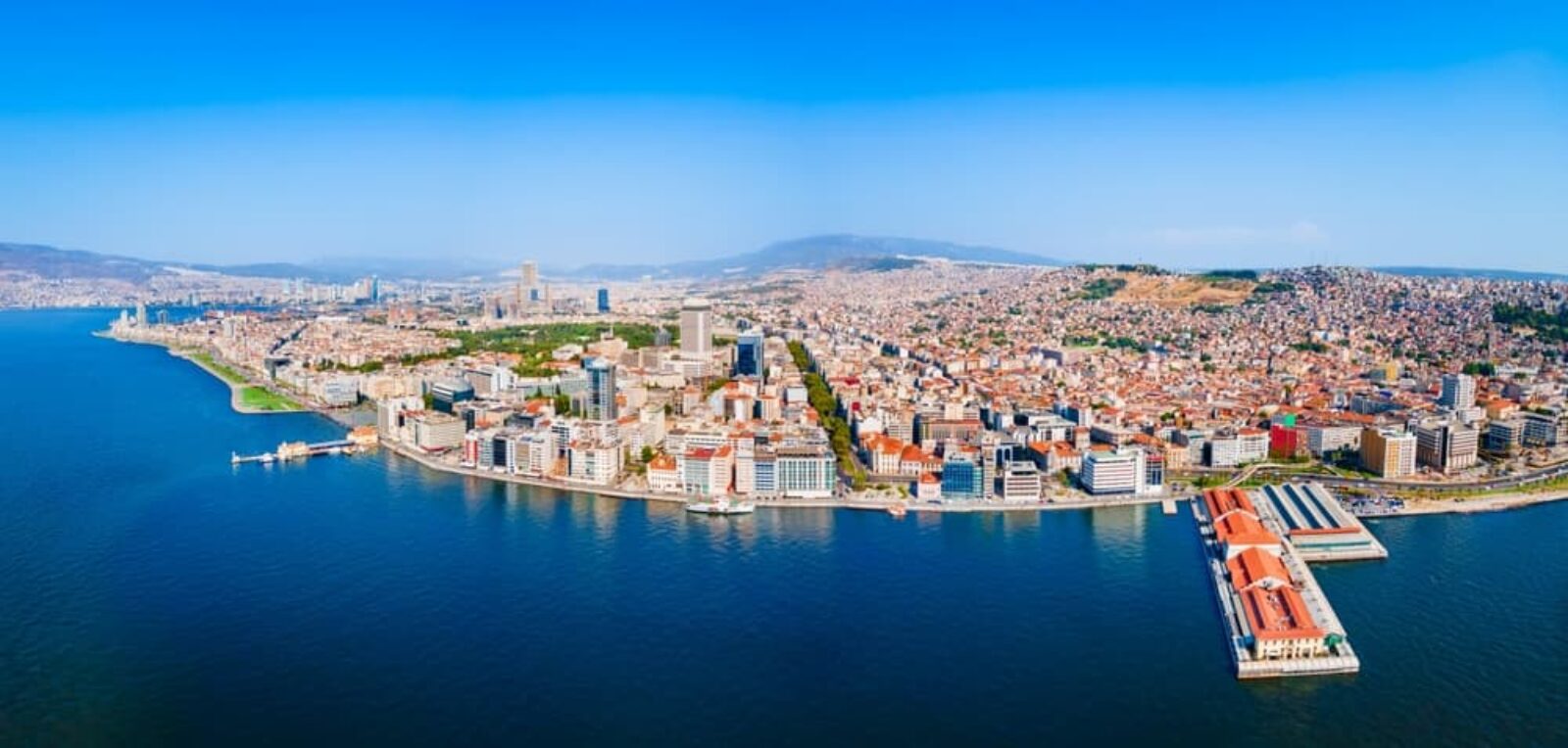 İzmir SEO uzmanlarıyla web sitenizin Google sıralamasını yükseltin ve hedef kitlenize daha kolay ulaşın